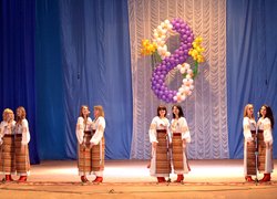Свято весни, кохання, краси